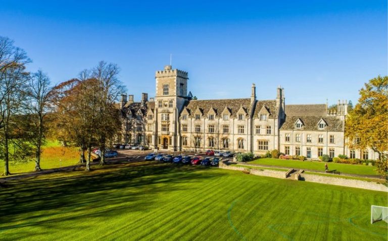 Đại học Nông nghiệp Hoàng gia Royal Agricultural University | Tổng quan, học bổng và học phí mới nhất 2024
